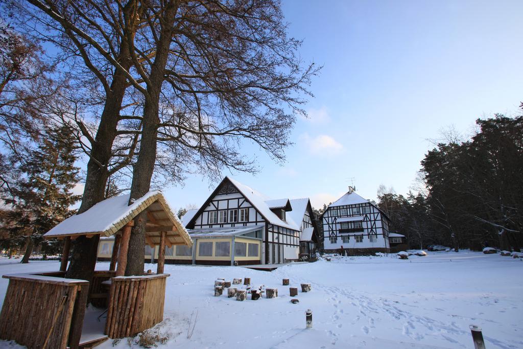 Jablon Lake Resort Pisz Exterior photo