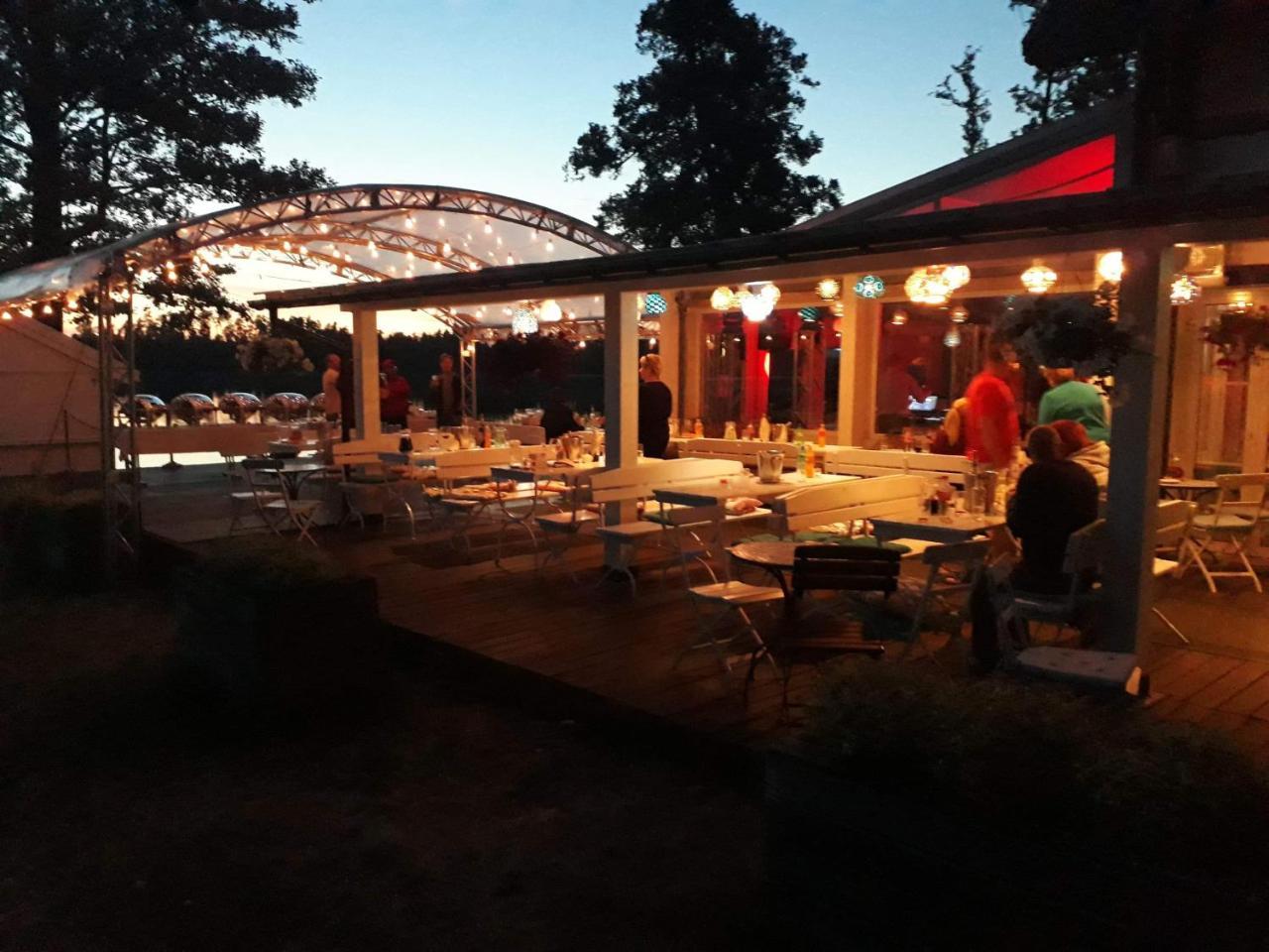 Jablon Lake Resort Pisz Exterior photo